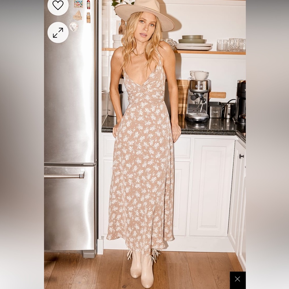 Lulu’s Picturesque Moments Brown Floral Print Strappy Maxi Dress